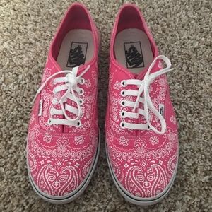 Pink bandana lo pro vans 8.5